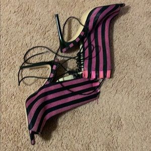 Black and pink stripe heels